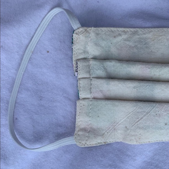 Reusable Mask - Picture 5 of 5